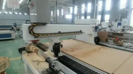 Linear Disk Atc CNC Router for Wooden Door Furnitures Cabinets Engraving Cutting Drilling with Automatic Tool Change Air Cooling Spindle